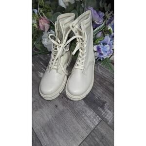 BCBG Generation Tassie Moto Lace-Up Ankle Boots Size 7 NWT MSRP $159